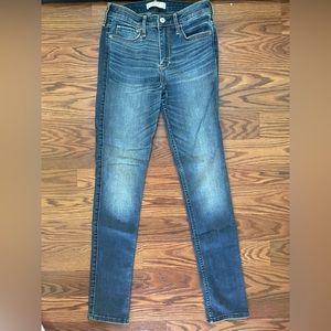 Women’s Abercrombie & Fitch High Rise Denim Jeans Size 2S